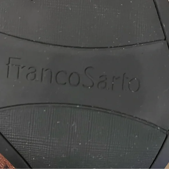 Franco Sarto leather snake print block heel ankle boots/ booties. Square toe. 10 - Picture 9 of 14